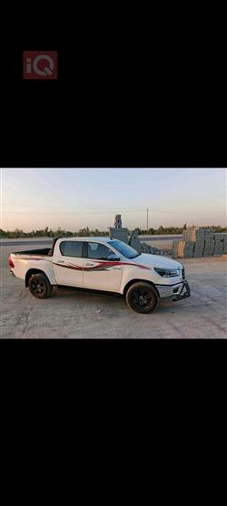 تويوتا هايلوكس